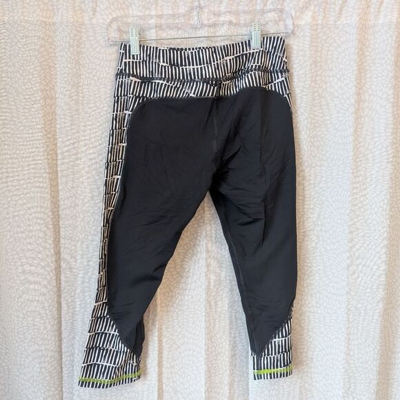 Trina Turk Recreation Leggings Black/Lime Small - Picture 5 of 6
